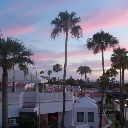 I Tenerife! I Island Village! Lägenhet